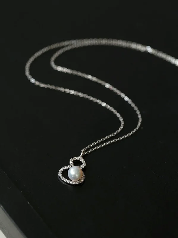 Aurora Freshwater AK Mini Gourd Necklace