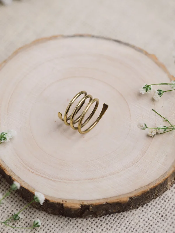 Spring Brass Adjustable Ring (Anti Tarnish)