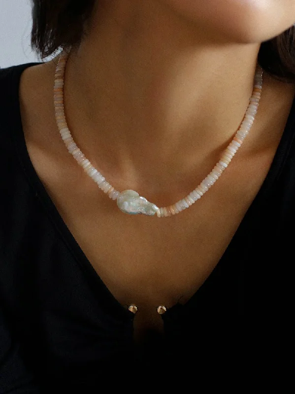 Baroque Pearl Blush Beaded Collar Necklace