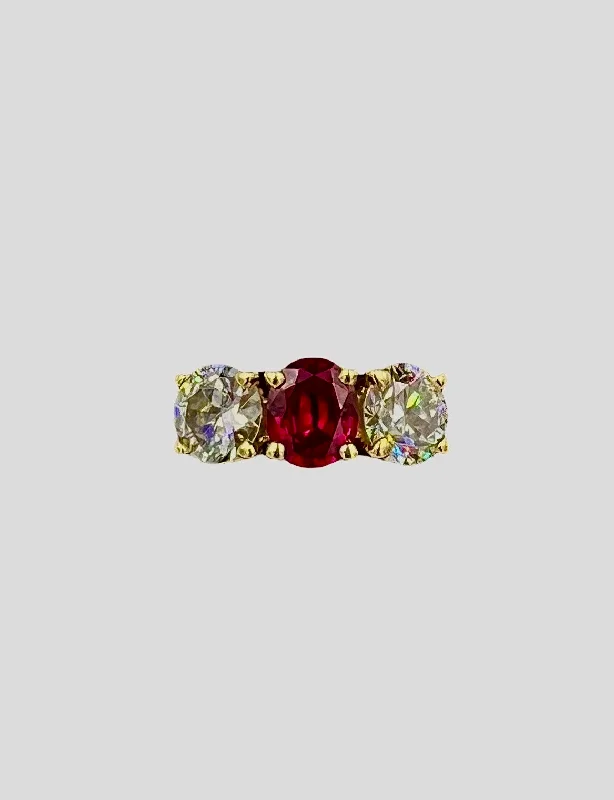 Vintage Ruby Diamond Yellow Gold Three Stone Ring